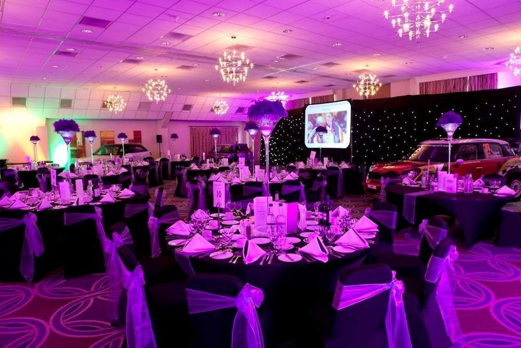 Stratford Manor Hotel Extérieur photo